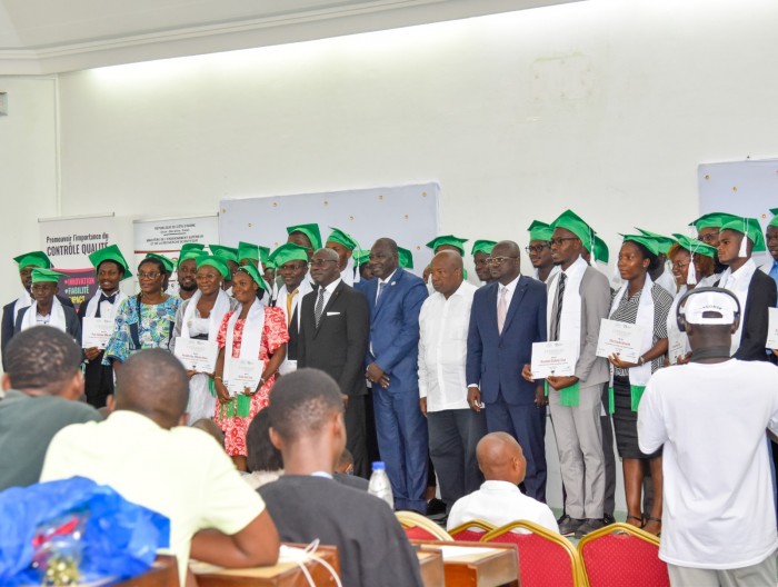 Journée d’Excellence et de Graduation à l’UFR de Sciences Pharmaceutiques et Biologiques d’Abidjan